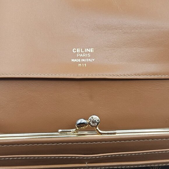 Celine  Macadam & Triomple Continental Wallet - Picture 3 of 17